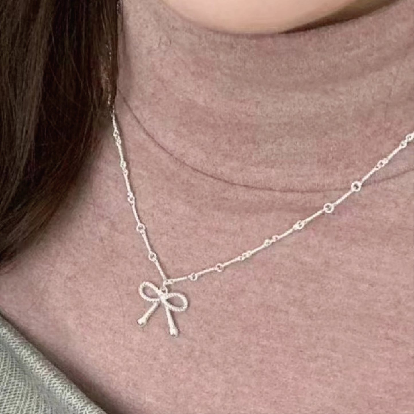 メタリックシルバーリボン ネックレス / metallic silver ribbon necklace