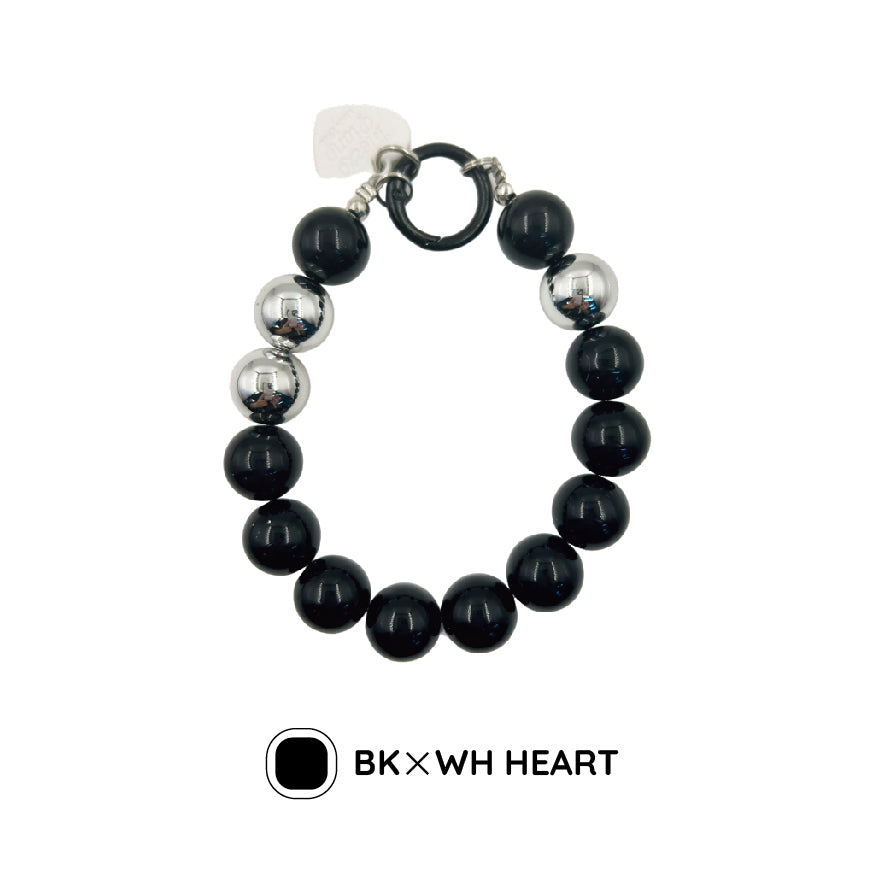 ハートチャーム付 ビーズストラップ / beaded strap with heart charm